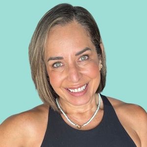 Meet your Posher, Dayna